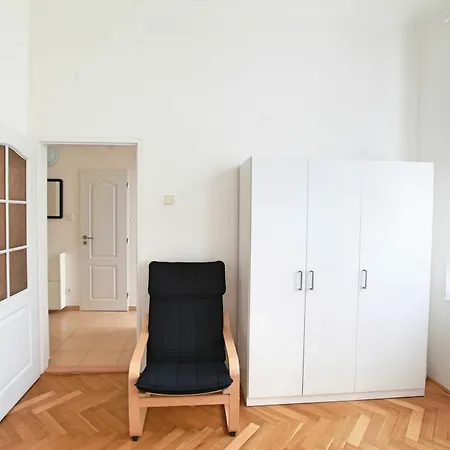Angel Aparthotel Prague