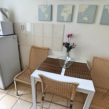 Angel Aparthotel 3*