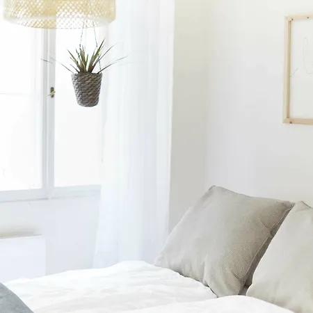Apartment Friday Songs
