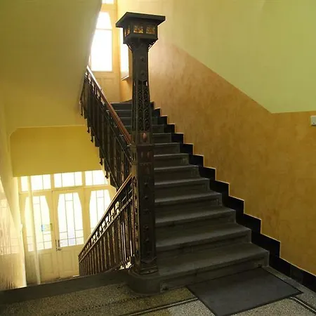 Apartment Fully Equipped Spacious Prag