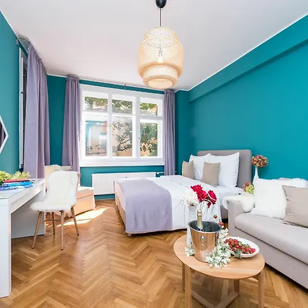 Aparthotel Empirent Petrin Park 4*
