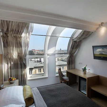 Hotel Clement