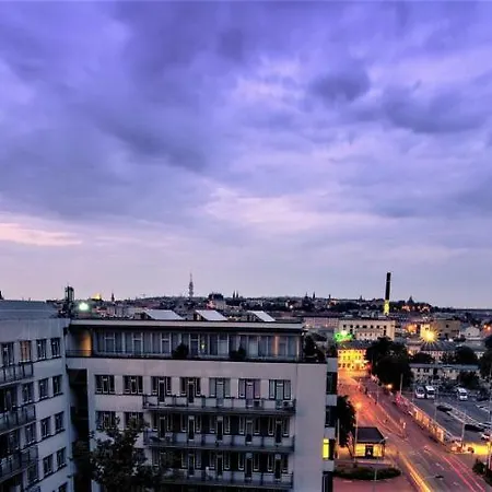 Hotel Akcent 3*