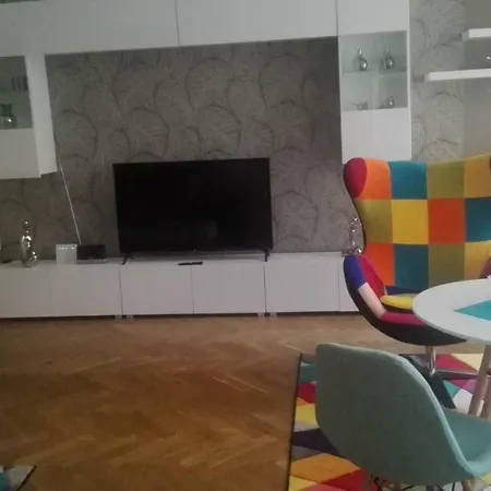 Apartment Jakubska 676 *