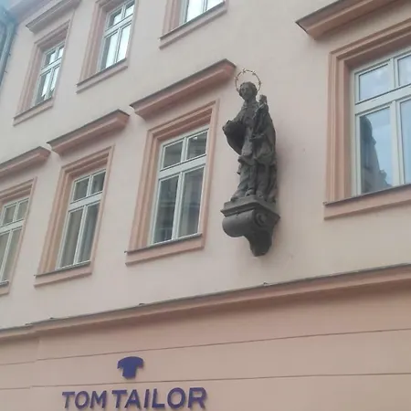 Jakubska 676 * Prague