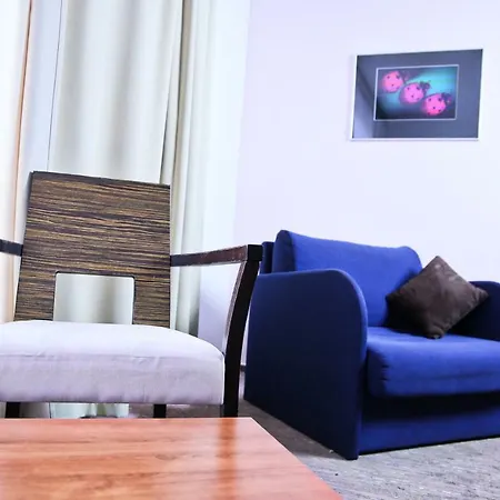 Academic & Congress Centre Otel Roztoky