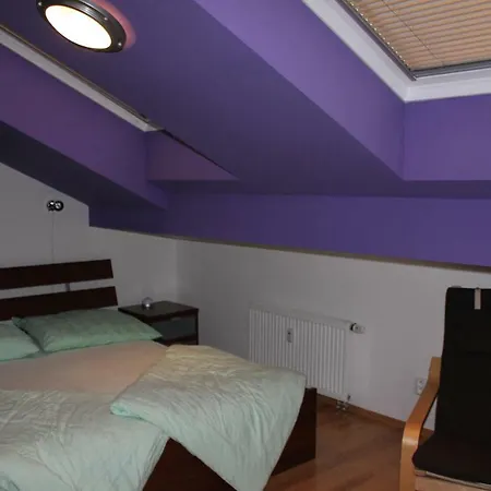 Apartment Sunny Two-story Kyje