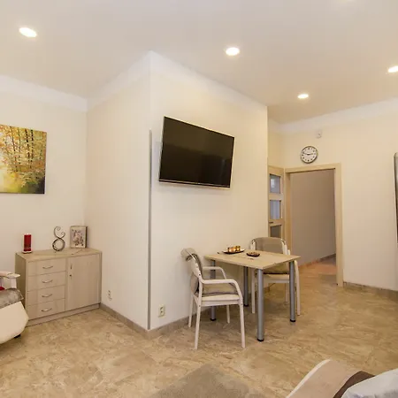 Magnolia With Wellness Apartment *