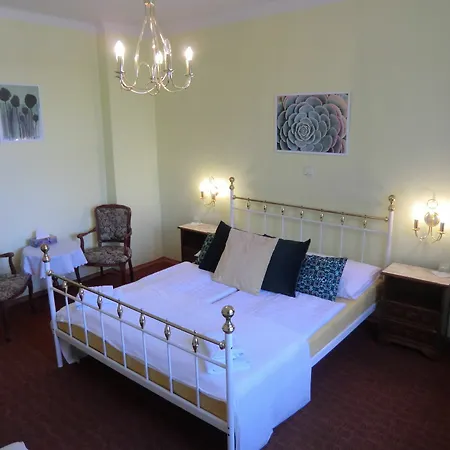 Guest house Orbis 3*