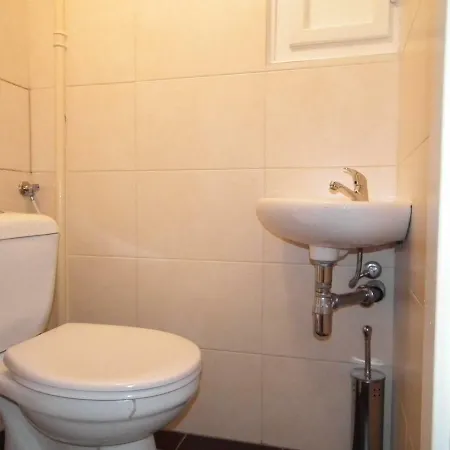 Old Town Spacious Apartment Prague