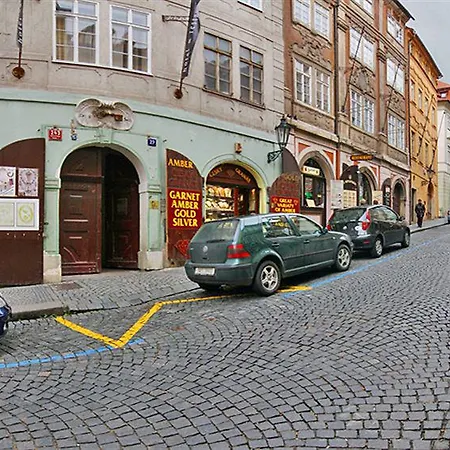 Hotel The Golden Wheel Prague