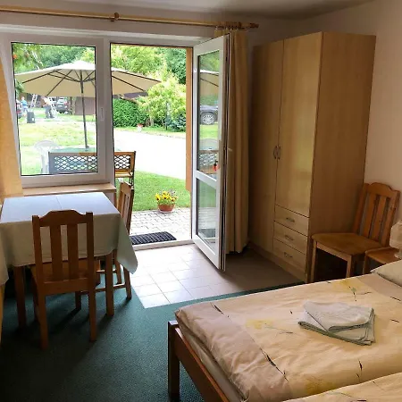 Guest house Trojska *