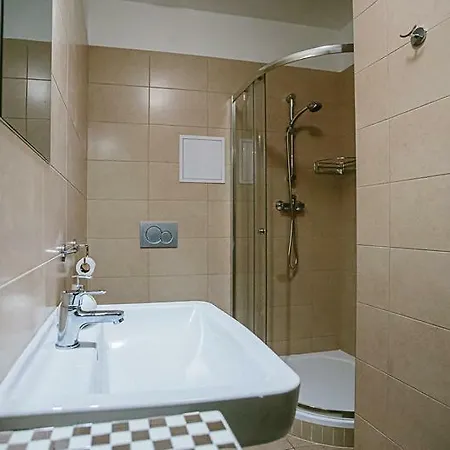 Snajder Apartment, 15min To Old Centre, Self-check In, Free Wifi Apartamento *