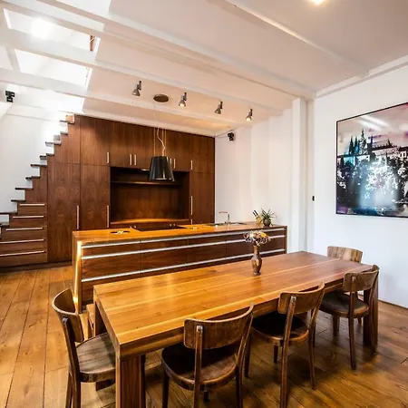 Loft *
