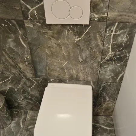 Apartment Like *