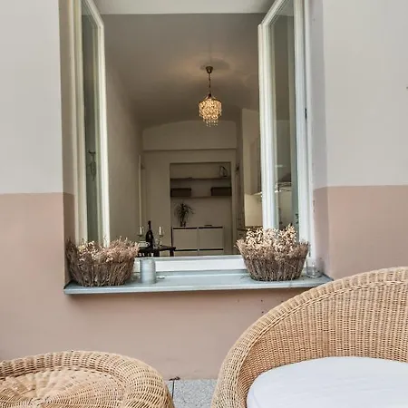 Quiet In The Center With Own Terrace Prag
