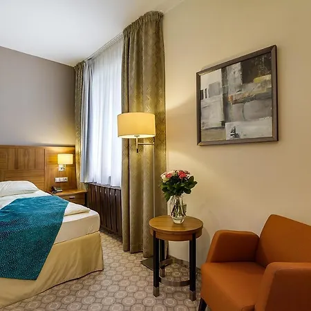 Hotel Silenzio