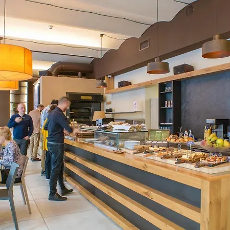 Golden Crown Hotel Prague
