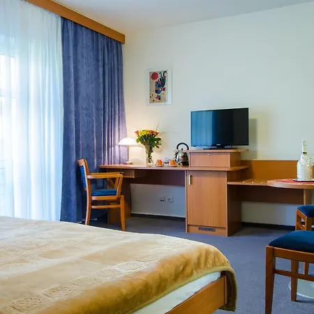 Inos Hotel Prague