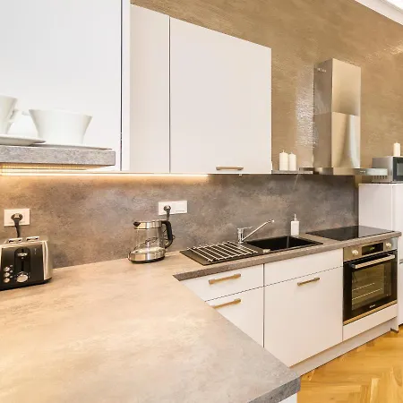 Apartmens Erbenova Apartment Prague