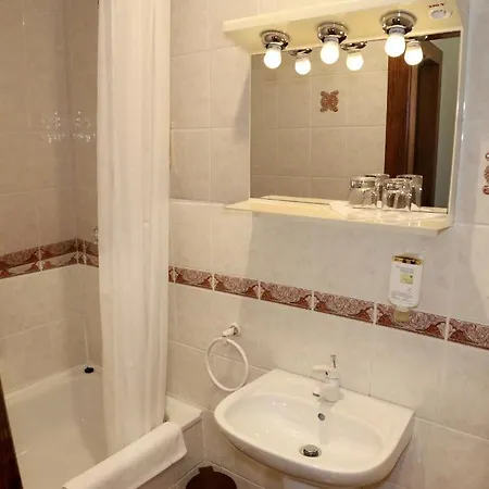 Hotel River Star