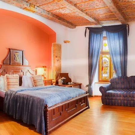 The King Charles 4* Prague