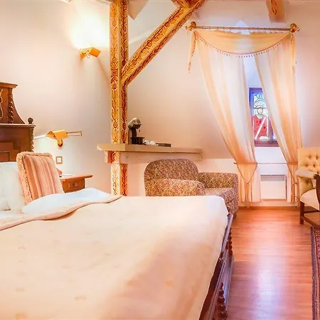 The King Charles 4*