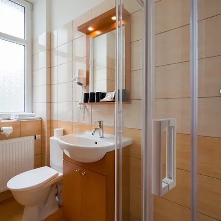 Adeba Hotel 3*