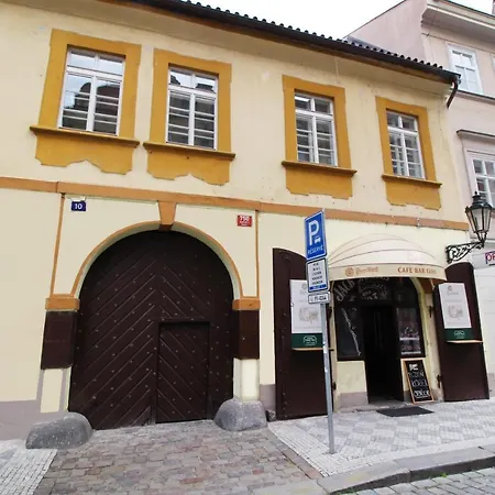 Fano Old Town Praag