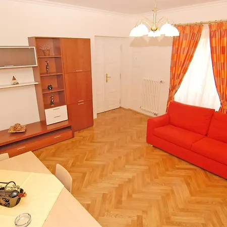 Aparthotel La Familia Praha