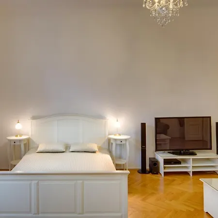 Karlova 24 - Old Town Apartment *