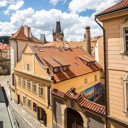 Certovka Apart Old Town Apartment