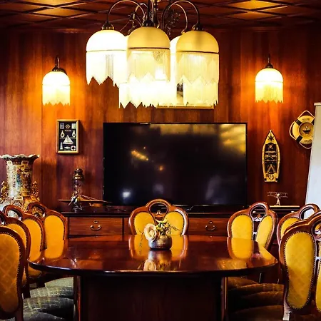 Bådhotel Albatros 3*