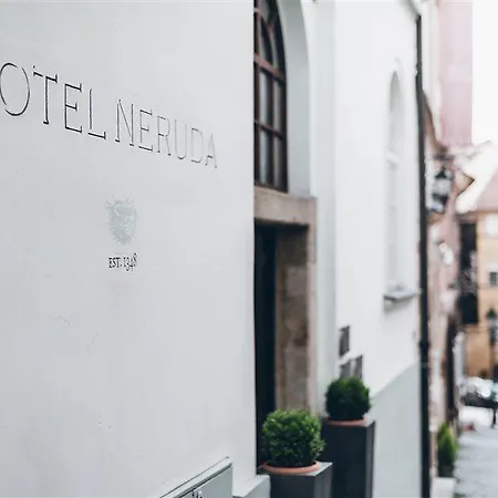 Design Neruda Hotel 4*