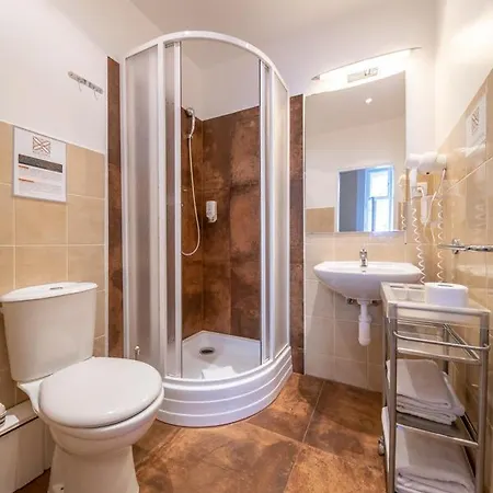 Prague Holiday Apartments 4*