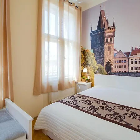 Center Legerova Apartament
