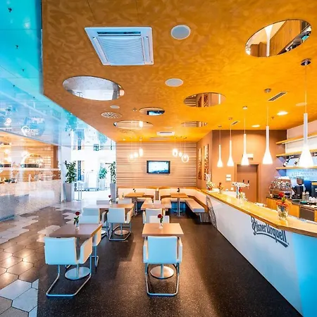 格兰迪尔布拉格酒店