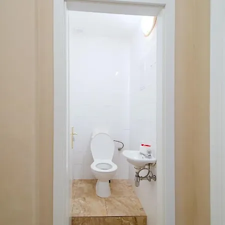 City Center Legerova Апартаменты Прага