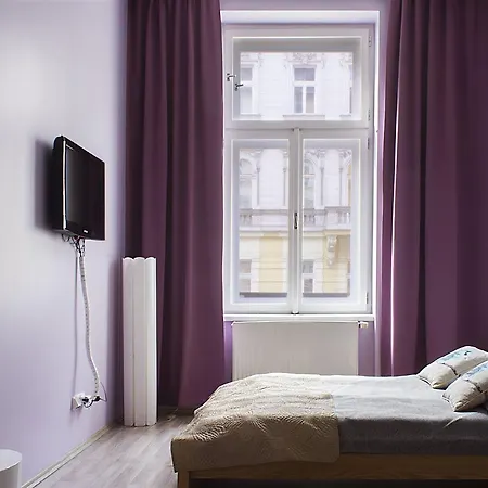 Hotell Royal Court Legerova