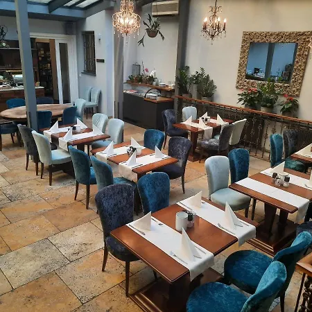 安提克布拉格酒店 4* 布拉格