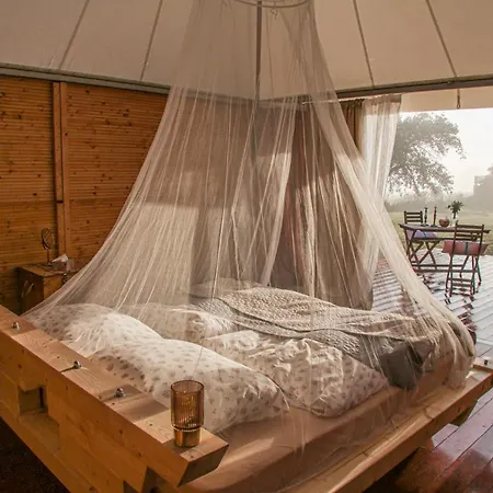 Pokojczech Pagoda Luxury tent