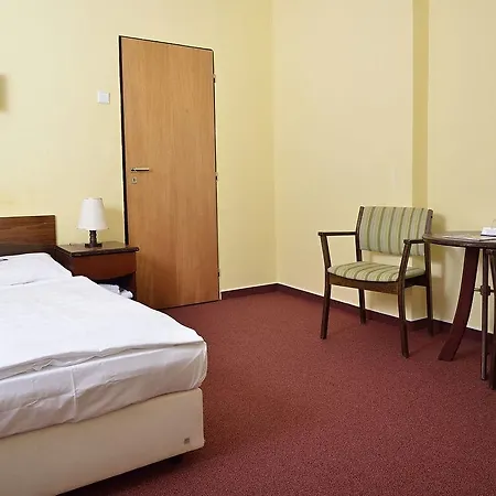 Ea Jasmín Hotel