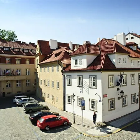 Hotel Pytloun Kampa Garden 4*