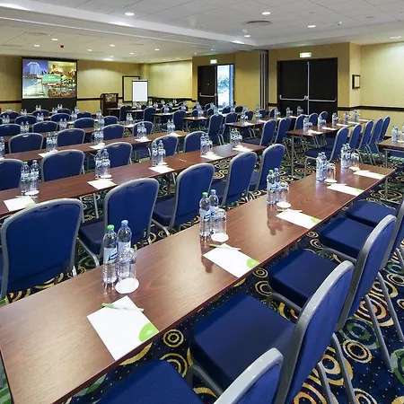 Courtyard By Marriott City Szálloda 4*