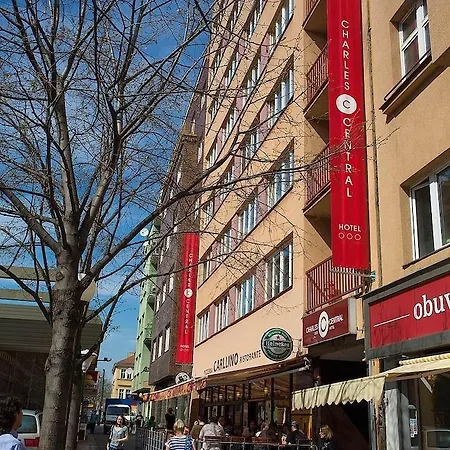 Szálloda Charles