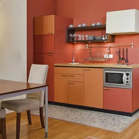 Mamaison Belgicka Aparthotel 4*