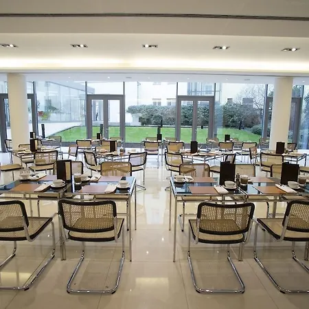 Hotel Josef 4*