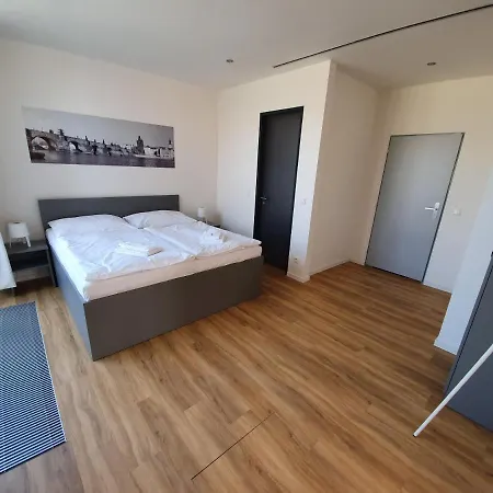 Aparthotel Vn17 3*