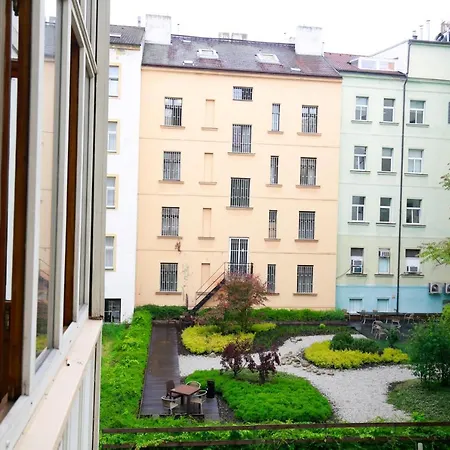 Legerova 9 **** Hotel Prague