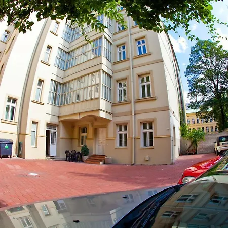 Legerova 9 **** 4*